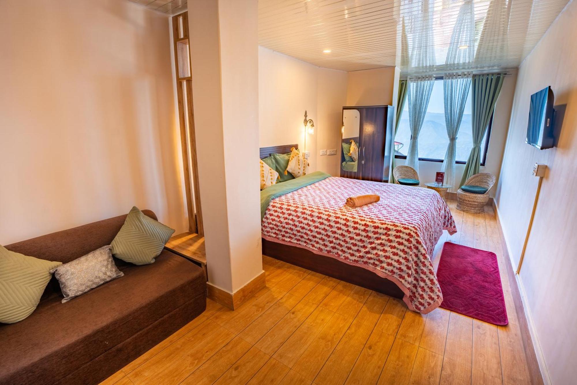دارجيلنغ Monratino Himadrie -2 Mins Walk From Mall Road - All Rooms Have Kanchenjunga Mountain View المظهر الخارجي الصورة